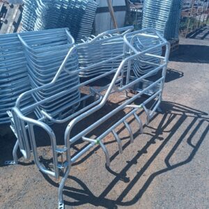 Станок для опороса свиноматки без учета корыта